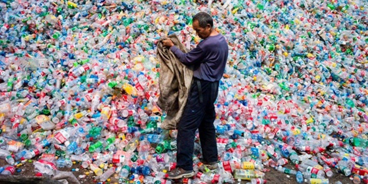 Giovanni Bozzetti - Verso un Planet Plastic